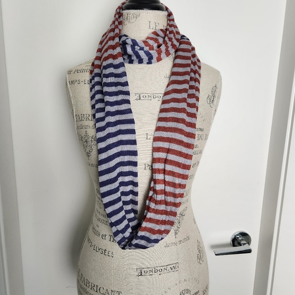 Anne Taylor Stripe Infinity Scarf - Picture 4 of 6
